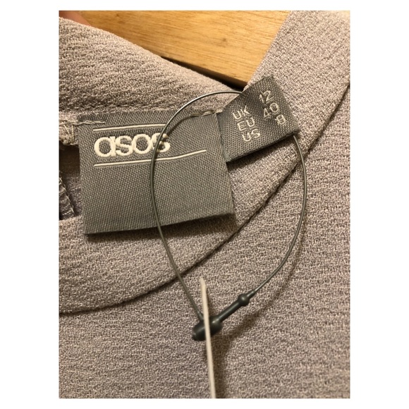 WIGGLE DRESS WITH COLD SHOULDER - Picture 5 of 5